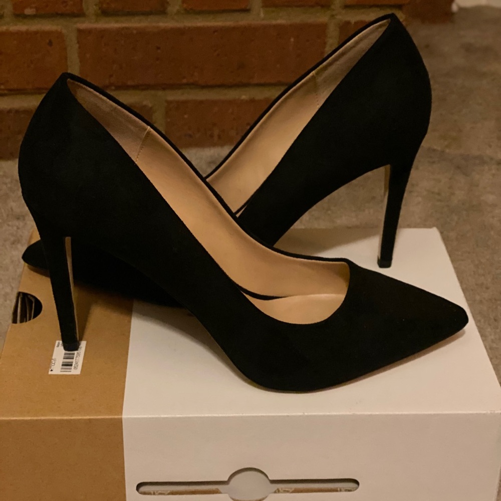 Cute black pumps from Macy’s